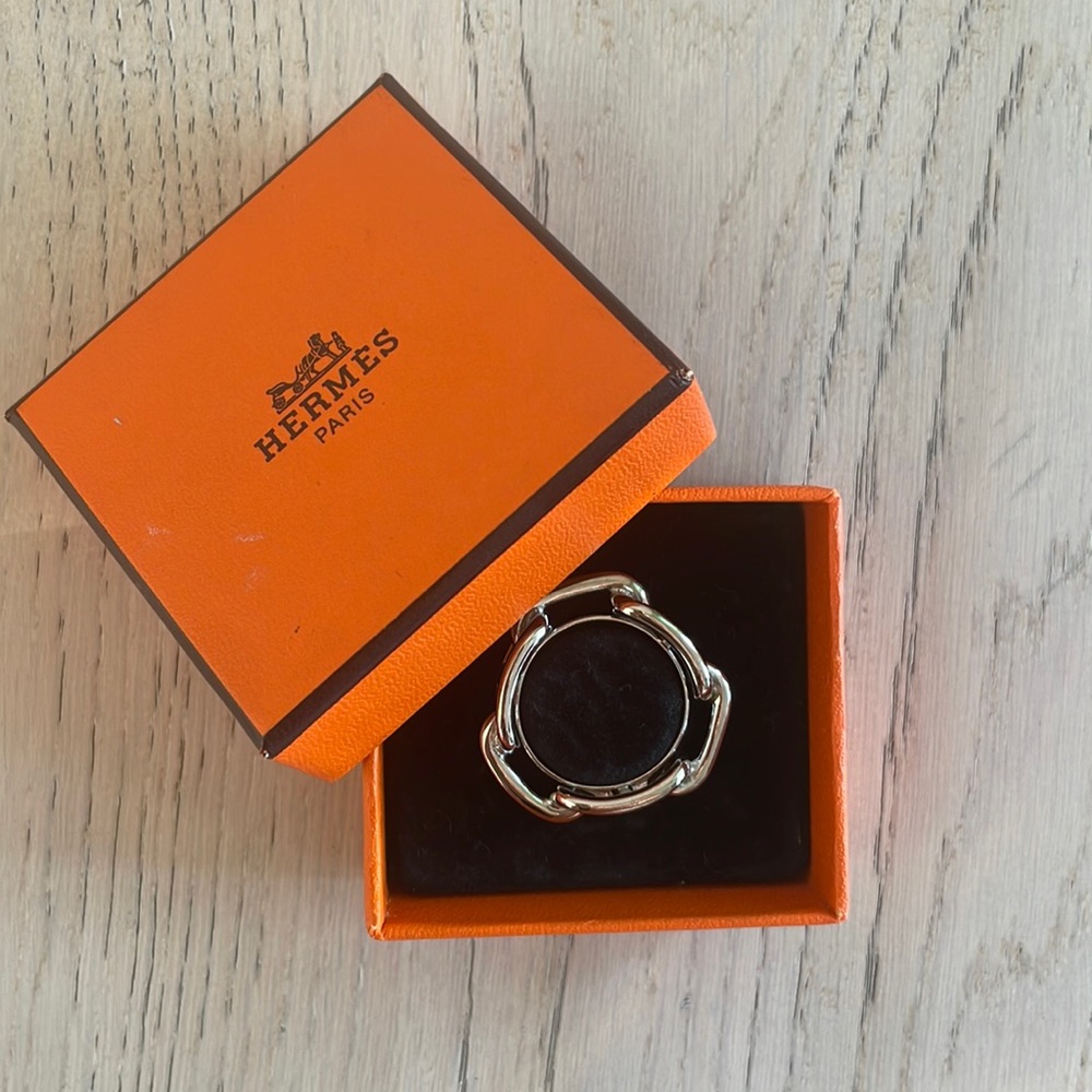 Hermes scarf ring